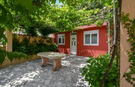 Wohnung zu vermieten – Muo, Kotor, Montenegro. 790 000 €