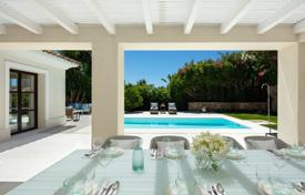 Villa – Nueva Andalucia, Marbella, Andalusien,  Spanien. 3 250 000 €