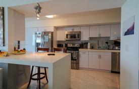 Eigentumswohnung – Collins Avenue, Miami, Florida,  Vereinigte Staaten. $450 000