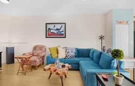 3-zimmer haus in der stadt 199 m² in Miami, Vereinigte Staaten. $465 000