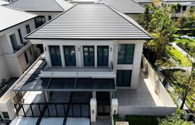4-zimmer villa 330 m² in Pattaya, Thailand. $563 000