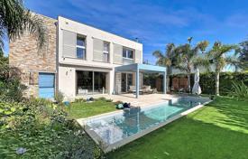 6-zimmer villa in Cap d'Antibes, Frankreich. 1 890 000 €
