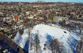 9-zimmer stadthaus in Old Toronto, Kanada. C$1 617 000