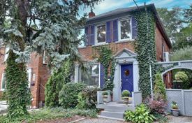 Haus in der Stadt – Bathurst Street, Toronto, Ontario,  Kanada. C$1 823 000