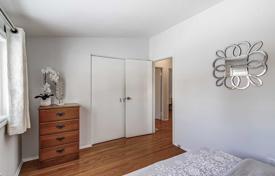 3-zimmer haus in der stadt in North York, Kanada. C$1 098 000