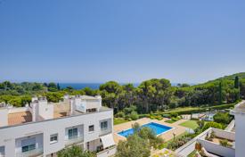 4-zimmer stadthaus 264 m² in Lloret de Mar, Spanien. 620 000 €