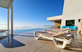 4-zimmer einfamilienhaus 552 m² in Alicante, Spanien. 1 990 000 €