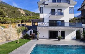 6-zimmer villa 270 m² in Ölüdeniz, Türkei. 52 576 000 TRY