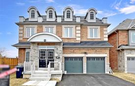 Haus in der Stadt – North York, Toronto, Ontario,  Kanada. C$1 853 000