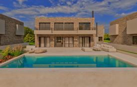 2-zimmer haus in der stadt 120 m² in Nafplio, Griechenland. 400 000 €