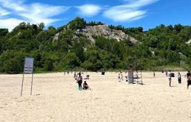 9-zimmer haus in der stadt in Scarborough, Kanada. C$1 164 000