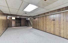 3-zimmer haus in der stadt in Scarborough, Kanada. C$1 186 000