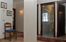 4-zimmer villa 248 m² in Siena, Italien. 1 250 000 €