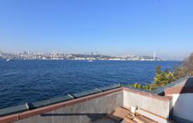 10-zimmer villa 1100 m² in Üsküdar, Türkei. $21 000 000