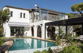 7-zimmer einfamilienhaus in Cannes, Frankreich. 1 575 000 €