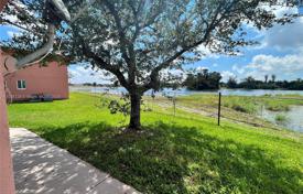 3-zimmer appartements in eigentumswohnungen 101 m² in Miami, Vereinigte Staaten. $292 000