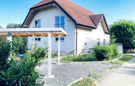 17-zimmer villa 443 m² in Adlešiči, Slowenien. 575 000 €