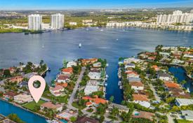Haus in der Stadt – North Miami Beach, Florida, Vereinigte Staaten. $7 450 000
