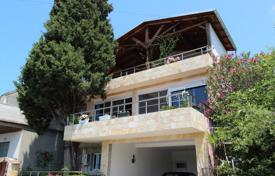 4-zimmer einfamilienhaus 240 m² in Ulcinj, Montenegro. 240 000 €