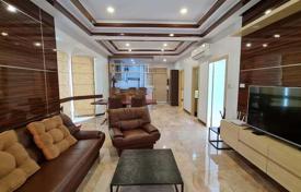 Wohnung – Pattaya, Chonburi, Thailand. 232 000 €