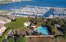 16-zimmer landgut 355 m² in Piombino, Italien. 1 790 000 €