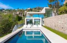 5-zimmer villa in Golf Juan, Frankreich. 3 000 €  pro Woche