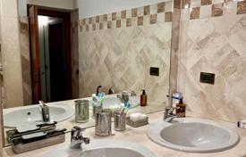4-zimmer wohnung 250 m² in Florenz, Italien. 1 650 000 €