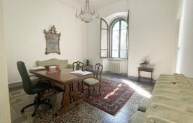 Wohnung – Florenz, Toskana, Italien. 1 250 000 €