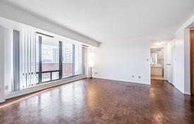 1-zimmer wohnung in York, Kanada. C$747 000