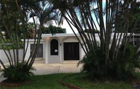 Villa – Sunny Isles Beach, Florida, Vereinigte Staaten. $830 000
