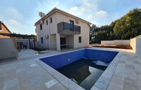 Haus House with a pool! Near Medulin!. 550 000 €