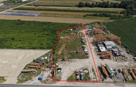 Grundstück in Velika Gorica, Kroatien. 999 000 €