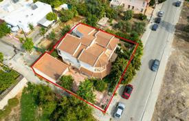 4-zimmer einfamilienhaus 307 m² in Aglantzia, Zypern. 600 000 €