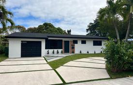 5-zimmer haus in der stadt 220 m² in Miami, Vereinigte Staaten. $849 000