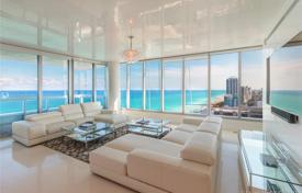 4-zimmer wohnung 248 m² in Miami Beach, Vereinigte Staaten. 4 600 €  pro Woche