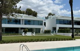 9-zimmer villa 606 m² in Marbella, Spanien. 4 800 000 €