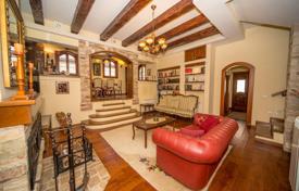 4-zimmer haus in der stadt 169 m² in Cetinje (city), Montenegro. 600 000 €