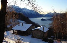 Villa – Comer See, Lombardei, Italien. 2 900 €  pro Woche