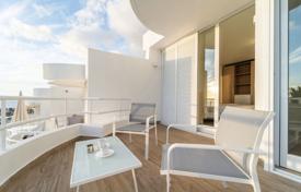 2-zimmer einfamilienhaus 285 m² in Costa Adeje, Spanien. 875 000 €