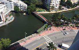 Wohnung – Miami Beach, Florida, Vereinigte Staaten. 1 061 000 €