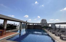 2-zimmer appartements in eigentumswohnungen in Khlong Toei, Thailand. $584 000