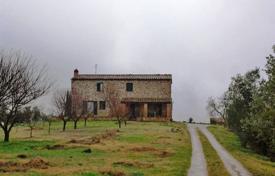 Villa – Asciano, Toskana, Italien. 1 500 000 €