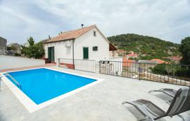 Haus in der Stadt – Blato, Dubrovnik Neretva County, Kroatien. 250 000 €