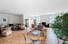 15-zimmer einfamilienhaus 81 m² in Roquefort-les-Pins, Frankreich. 1 800 000 €
