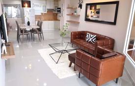 2-zimmer appartements in eigentumswohnungen in Khlong Toei, Thailand. $297 000