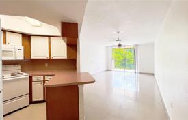 2-zimmer appartements in eigentumswohnungen 111 m² in Doral, Vereinigte Staaten. $330 000