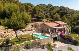13-zimmer villa 249 m² in Ligurien, Italien. 1 900 000 €