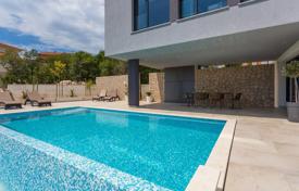 4-zimmer haus in der stadt 223 m² in Primorje-Gorski Kotar County, Kroatien. 1 100 000 €