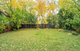 4-zimmer haus in der stadt in North York, Kanada. C$2 109 000