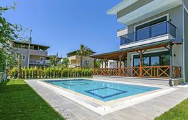 4-zimmer villa 240 m² in Kadriye, Türkei. 24 988 000 TRY